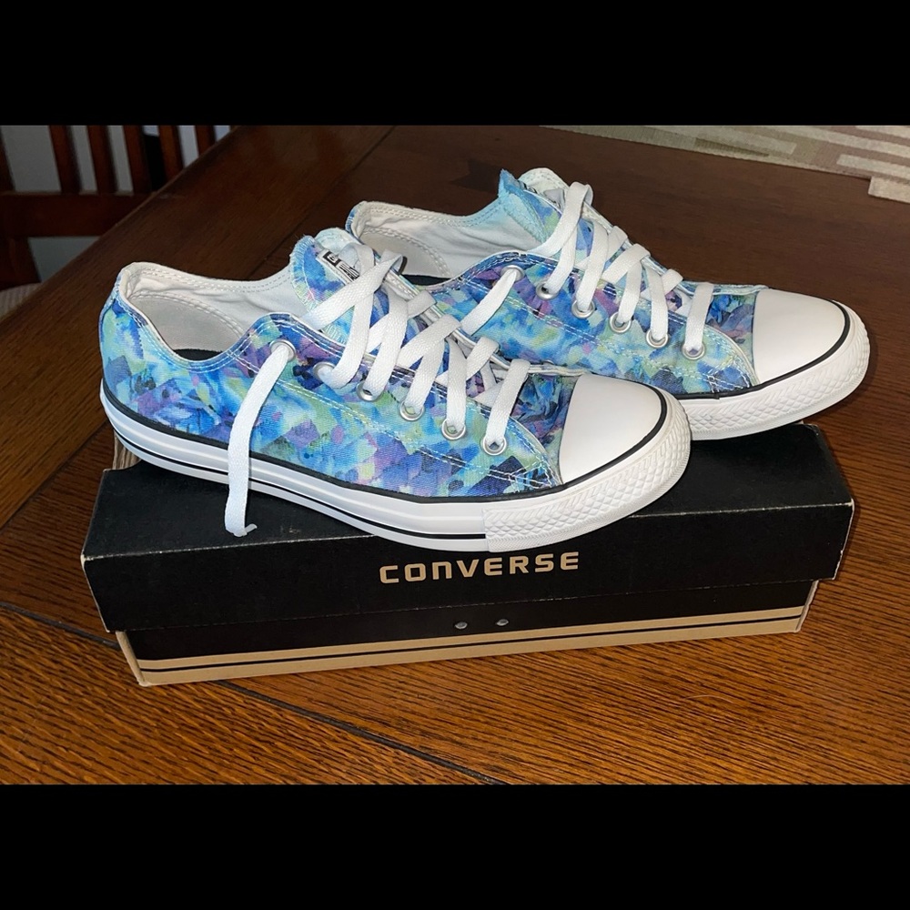 Converse Rare Print - Picture 1 of 3